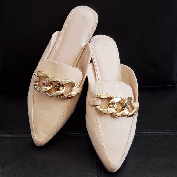 NWOB Pointed Toe Flat Loafers Slides - Size 7 - Picture 2 of 8